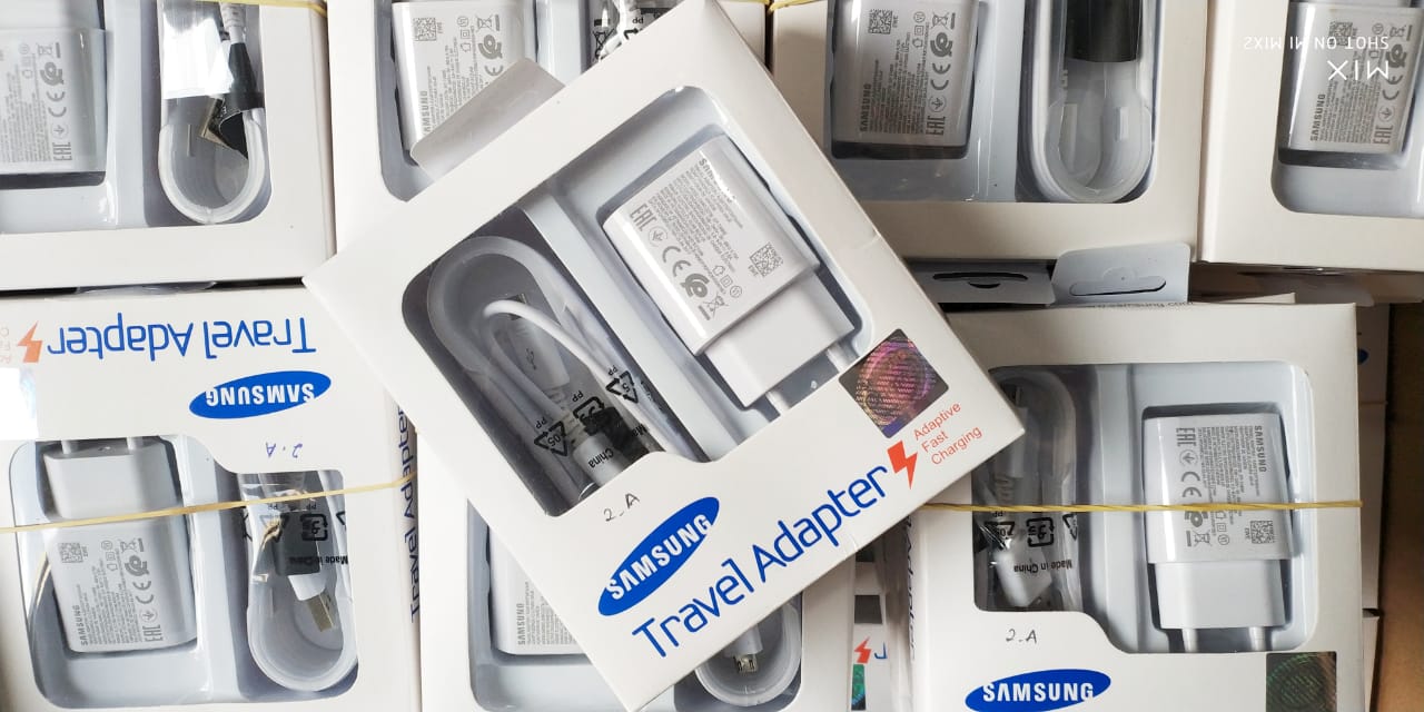 TRAVEL CHARGER SAMSUNG C9 2A REAL